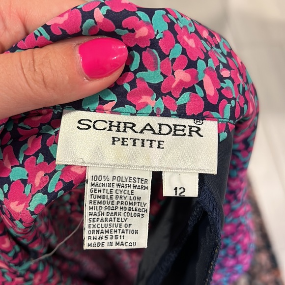 Vintage Schrader petite dress - Picture 8 of 8